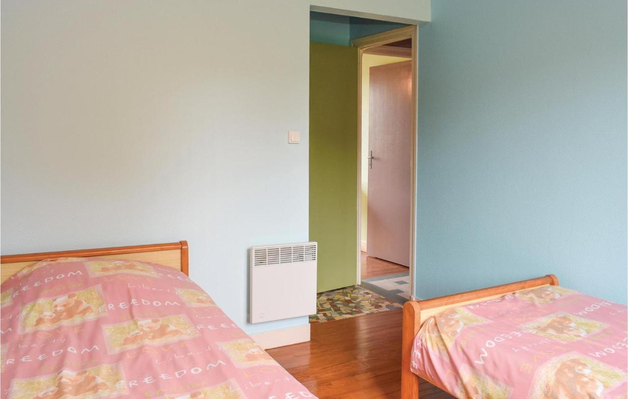 Holiday Home In Montsernelle Lithaire エクステリア 写真
