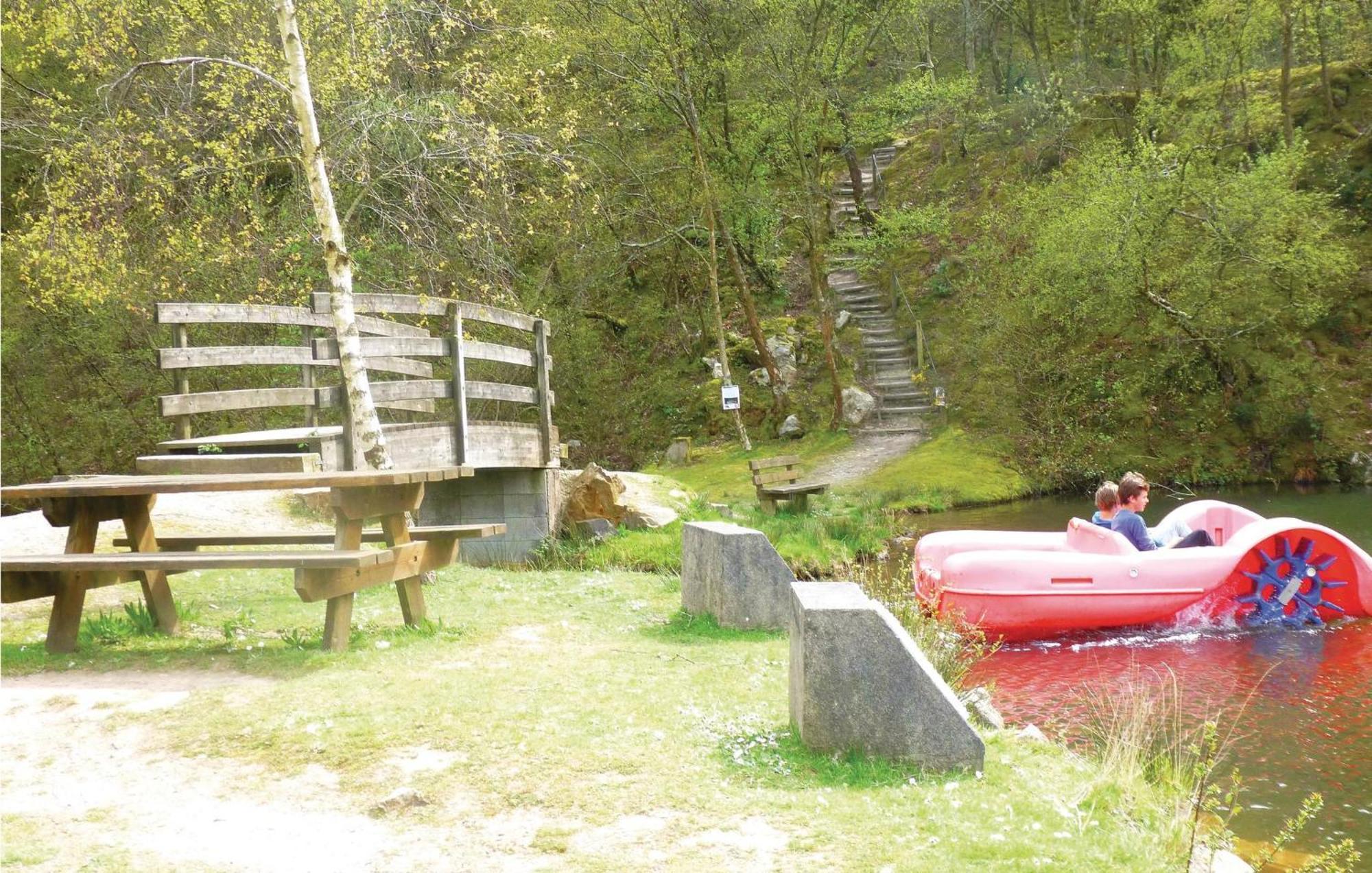 Holiday Home In Montsernelle Lithaire エクステリア 写真